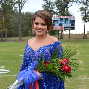 Meet your Posher, Shalee